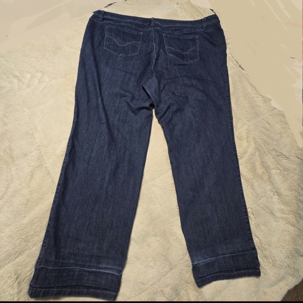 Westport 1962 24 signature fit straight denim jeans, 24 - Picture 2 of 15